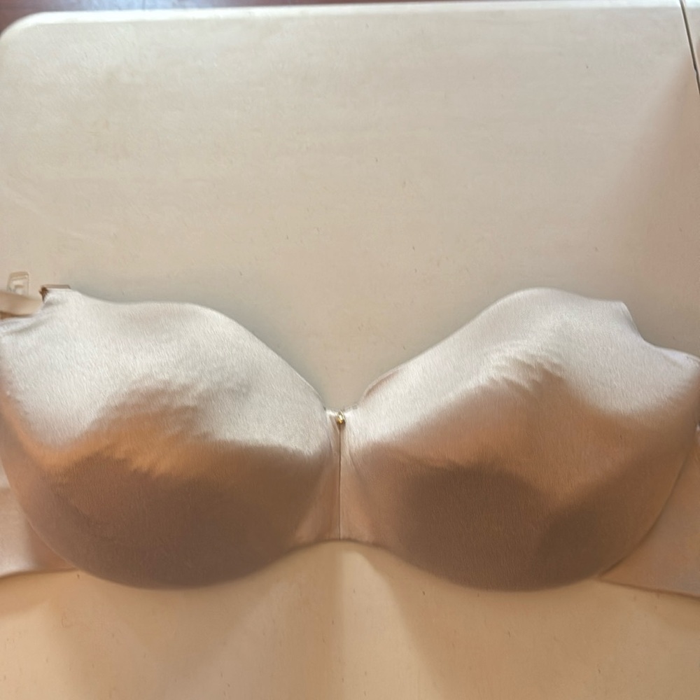 Cacique size 44g nude bra